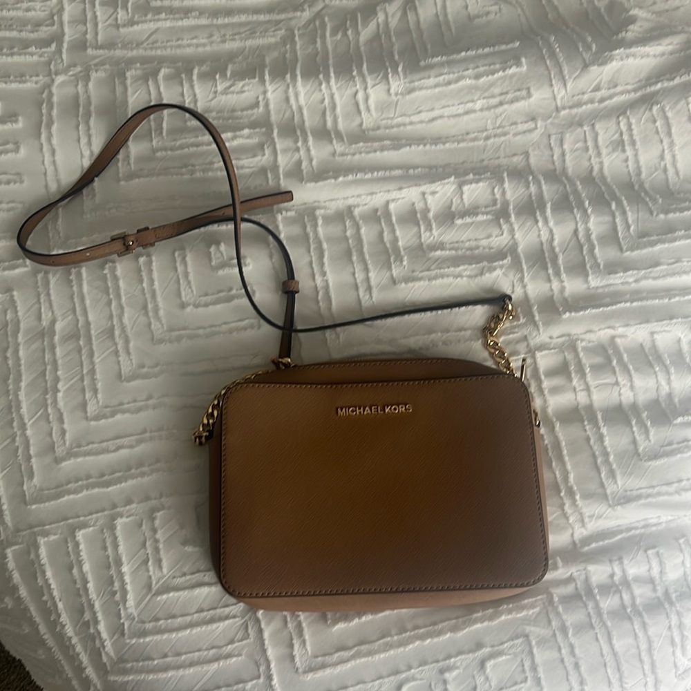NEW Michael Kors Purse - Taupe